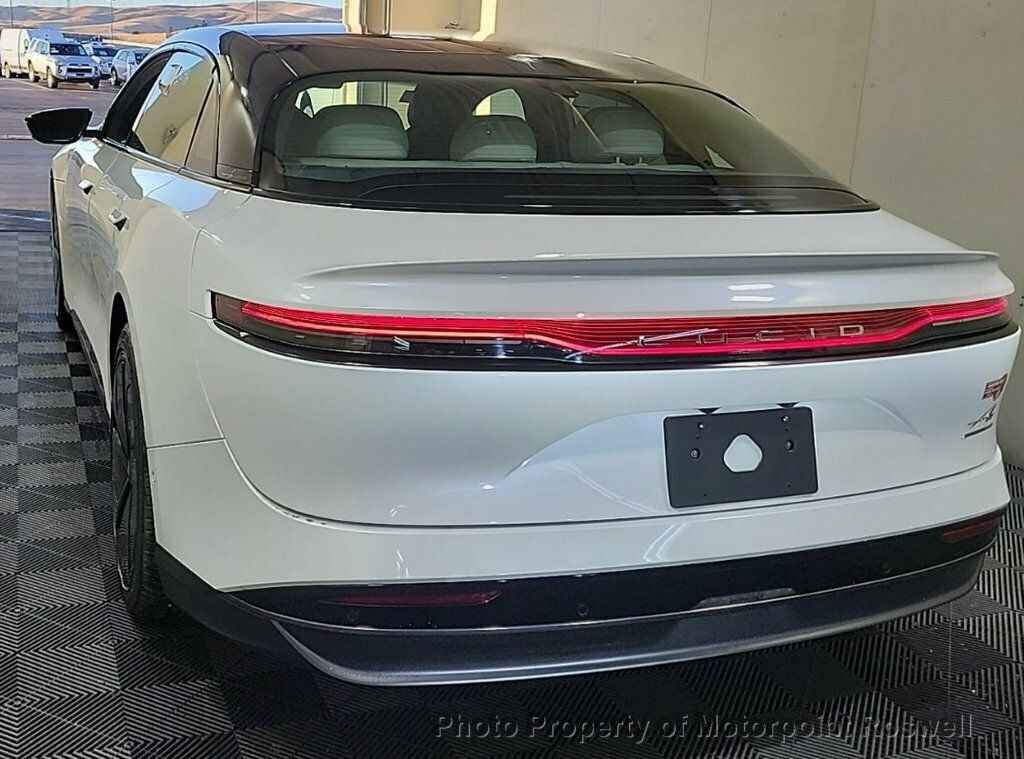 2023 Lucid Air Grand Touring photo 2