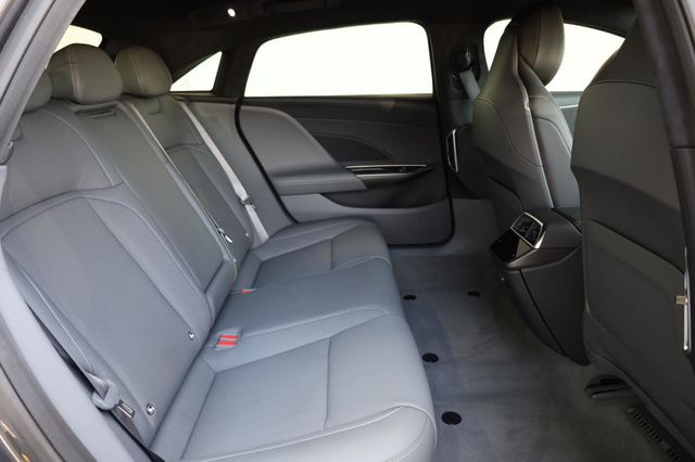 2023 Lucid Air Pure - 23018927 - 23