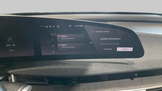2023 Lucid Air Pure AWD - 23003212 - 17