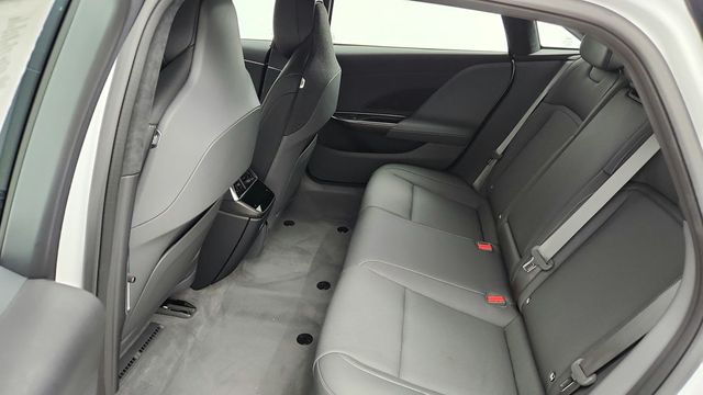 2023 Lucid Air Pure AWD (384-Mile Range) - 22951317 - 23