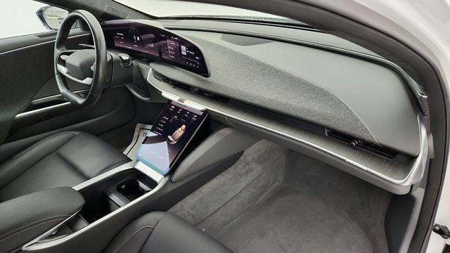 2023 Lucid Air Pure AWD (384-Mile Range) - 22951317 - 27