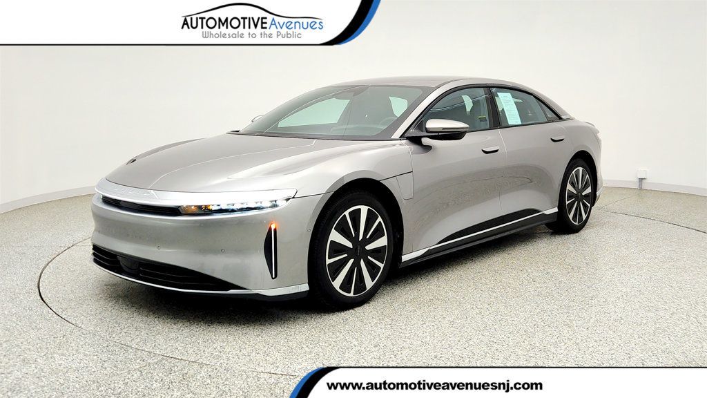2023 Lucid Air Pure AWD with 19'' Aero Range Wheels - 23026820 | Video 1
