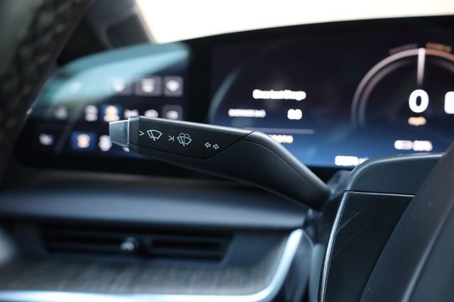 2023 Lucid Air Touring - 23018616 - 34