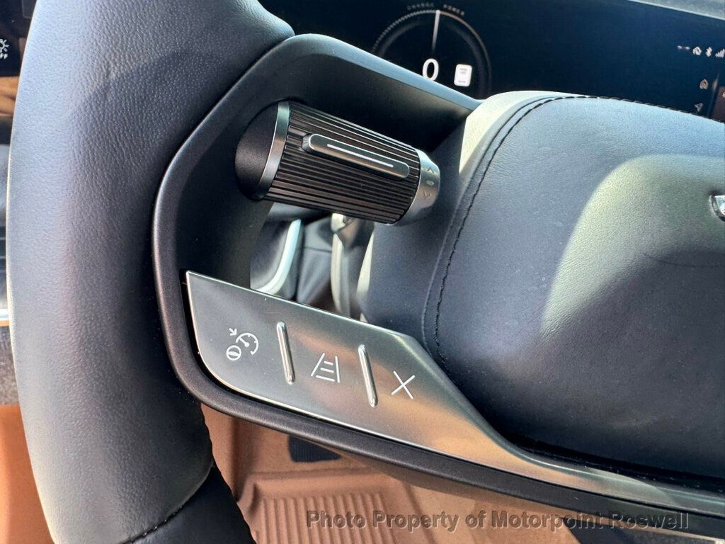 2023 Lucid Air Touring photo 17