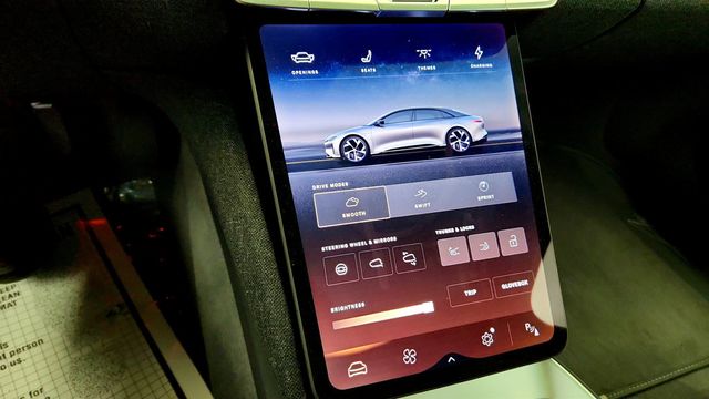 2023 Lucid Air Touring AWD - 23036913 - 17