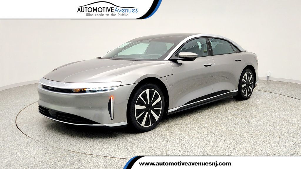 2023 Lucid Air Touring AWD w/ 19'' Aero Range Wheels - 23004596 | Video 1