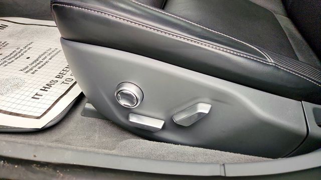 2023 Lucid Air Touring AWD w/ 19'' Aero Range Wheels - 23004596 - 10