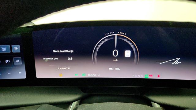 2023 Lucid Air Touring AWD w/ 19'' Aero Range Wheels - 23004596 - 13