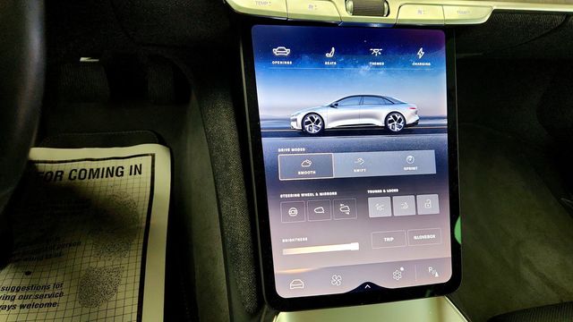 2023 Lucid Air Touring AWD w/ 19'' Aero Range Wheels - 23004596 - 15