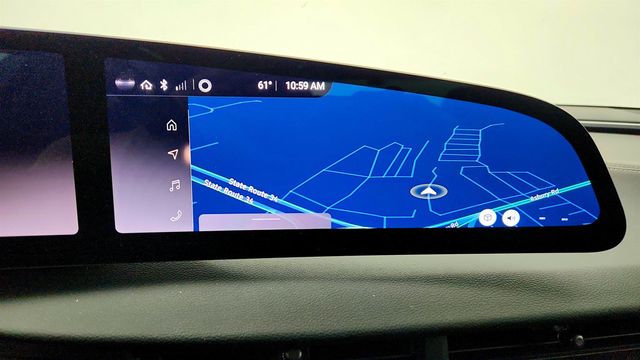 2023 Lucid Air Touring AWD w/ 19'' Aero Range Wheels - 23004596 - 17