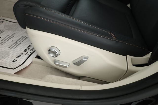 2023 Lucid Air Touring AWD with 19'' Wheels (425-Mile Range) - 22898599 - 9