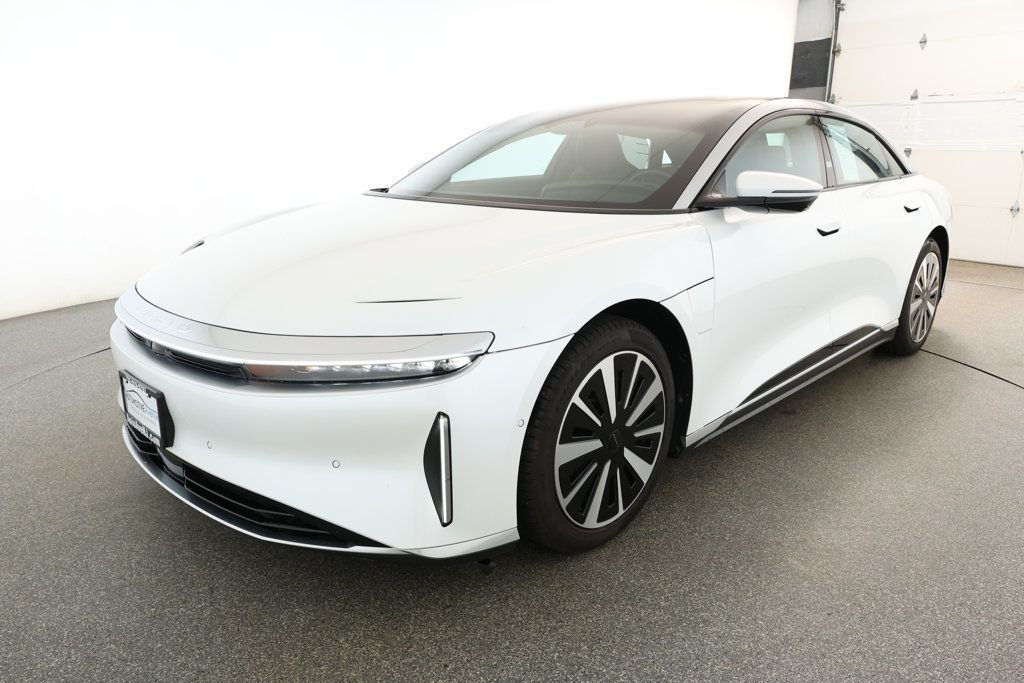 2023 Lucid Air Touring AWD with 19'' Wheels (425-Mile Range) - 22912876 | Video 1