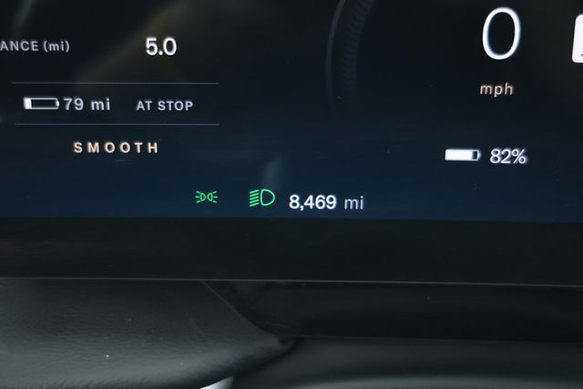 2023 Lucid Air Touring AWD with 19'' Wheels (425-Mile Range) - 22912876 - 13