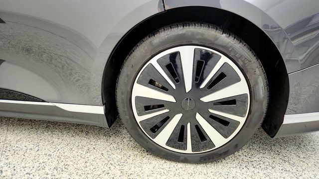 2023 Lucid Air Touring AWD with 19'' Wheels (425-Mile Range) - 22967921 - 8