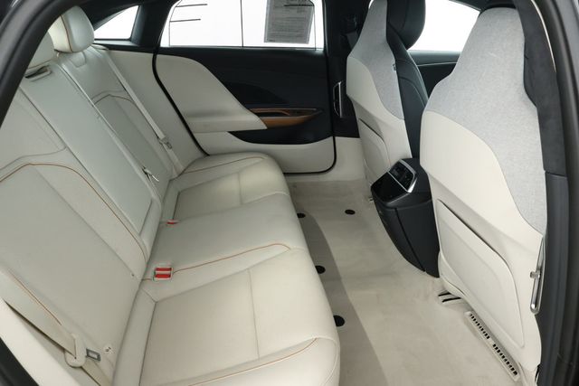 2023 Lucid Air Touring AWD with 20'' Wheels (384-Mile Range) - 22922719 - 22