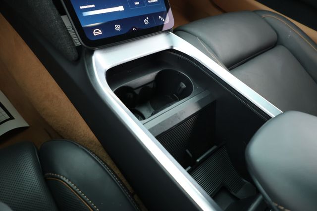 2023 Lucid Air Touring AWD with 20'' Wheels (384-Mile Range) - 22926495 - 14