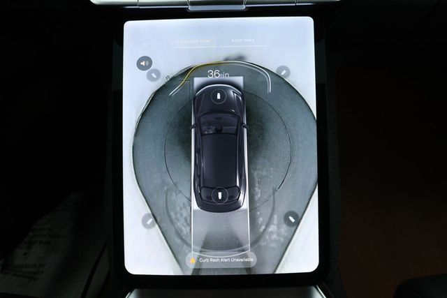 2023 Lucid Air Touring AWD with 20'' Wheels (384-Mile Range) - 22930941 - 17