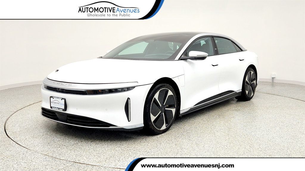 2023 Lucid Air Touring AWD with 20'' Wheels (384-Mile Range) - 22978773 | Video 1