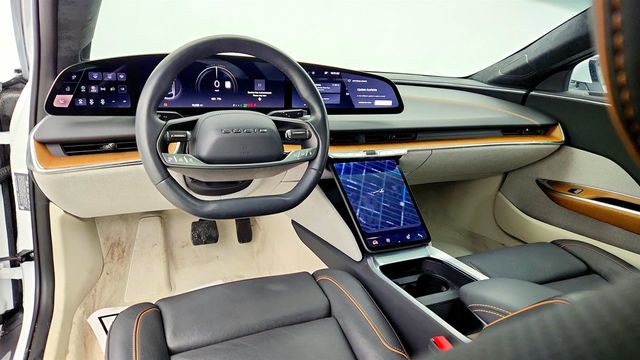 2023 Lucid Air Touring AWD with 20'' Wheels (384-Mile Range) - 22978773 - 12