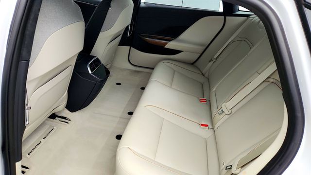 2023 Lucid Air Touring AWD with 20'' Wheels (384-Mile Range) - 22978773 - 20