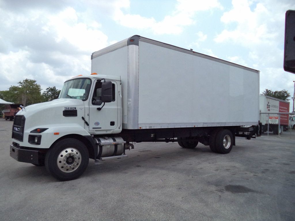 2023 Mack MD6 26FT DRY BOX TRUCK. LIFTGATE - 22445858 - 12