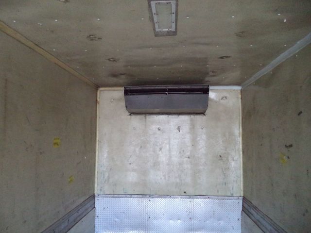 2023 Mack MD6 w/ 26ft Refrigerated Box Thermo King T-1000 & Liftgate - 22872074 - 27