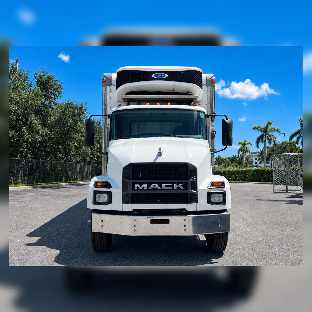 2023 Mack MD6 w/ 26ft Refrigerated Box Thermo King T-1000 & Liftgate - 23073081 - 4