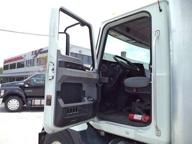 2023 Mack MD7 26FT DRY BOX TRUCK. LIFTGATE - 22449654 - 31