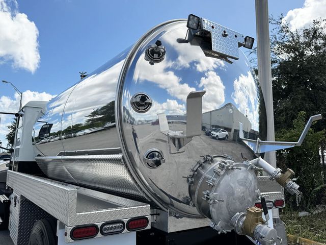 2023 Mack MD7 New B1100 Spartan Pack (393 CFM), 2500 Gallon Aluminum - 22861509 - 5