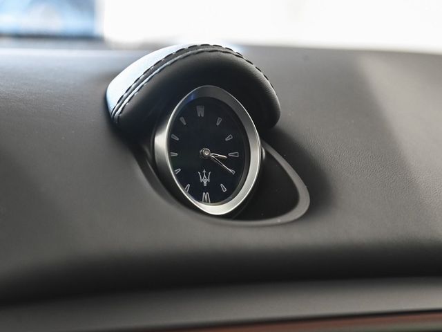 2023 Maserati Ghibli Modena Q4 - 22980320 - 25