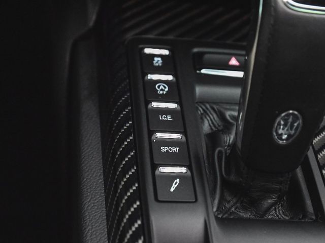 2023 Maserati Ghibli Modena Q4 - 22980320 - 31