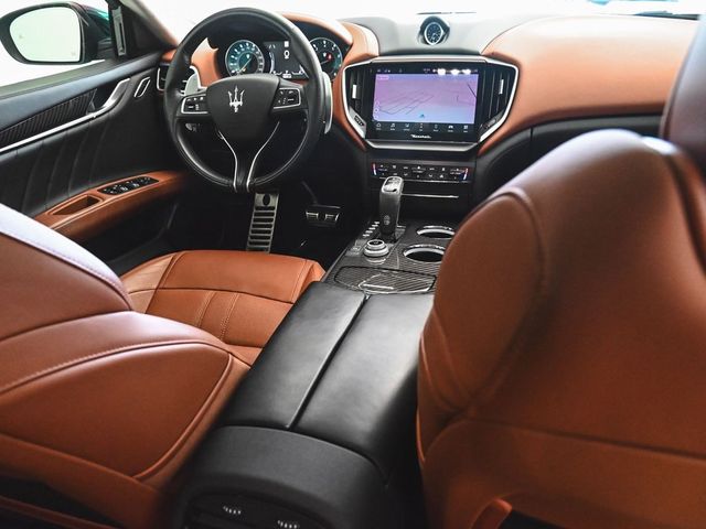 2023 Maserati Ghibli Modena Q4 - 22980320 - 36