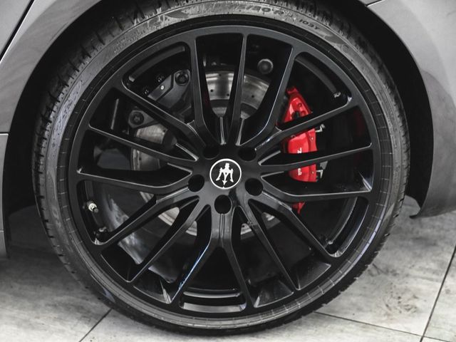 2023 Maserati Ghibli Modena Q4 - 22980320 - 6