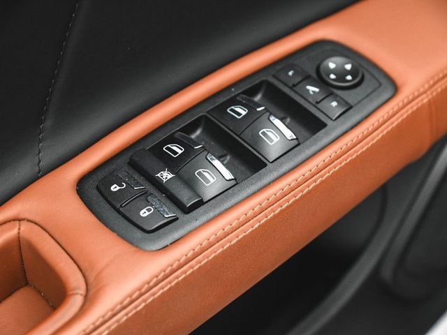 2023 Maserati Ghibli Modena Q4 - 22980320 - 8