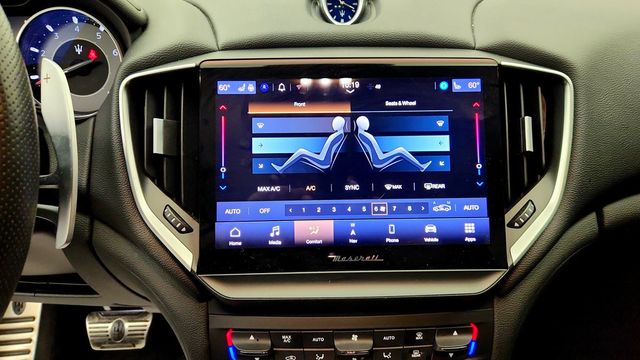 2023 Maserati Ghibli Modena Q4 AWD - 23092726 - 18