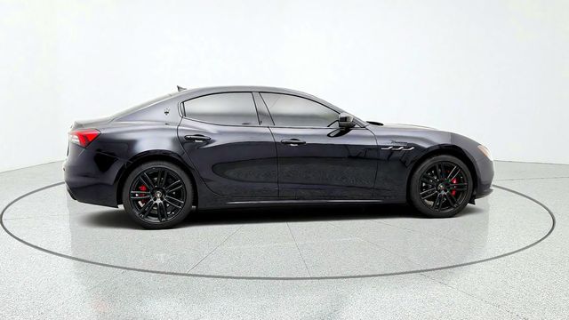 2023 Maserati Ghibli Modena Q4 AWD - 23092726 - 3