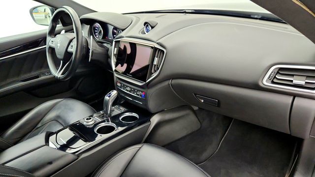 2023 Maserati Ghibli Modena Q4 AWD - 23093273 - 24