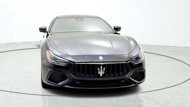 2023 Maserati Ghibli Modena Q4 AWD w/ Sportivo Pkg, 20'' Wheels & Radica Wood Trim - 23092726 - 1