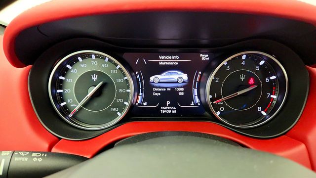 2023 Maserati Ghibli Modena RWD w/ Nerissimo Pkg, Ventilated Seats & 20' Urano Wheels - 23034792 - 12