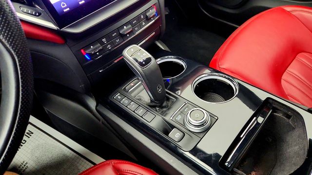 2023 Maserati Ghibli Modena RWD w/ Nerissimo Pkg, Ventilated Seats & 20' Urano Wheels - 23034792 - 14