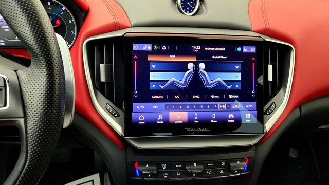 2023 Maserati Ghibli Modena RWD w/ Nerissimo Pkg, Ventilated Seats & 20' Urano Wheels - 23034792 - 16