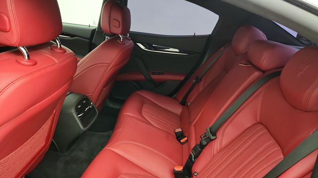 2023 Maserati Ghibli Modena with Full Natural Drilled Leather & 20'' Teseo Wheels - 22947552 - 20