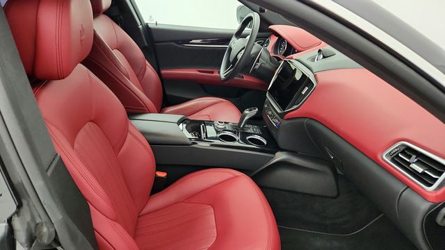 2023 Maserati Ghibli Modena with Full Natural Drilled Leather & 20'' Teseo Wheels - 22947552 - 23