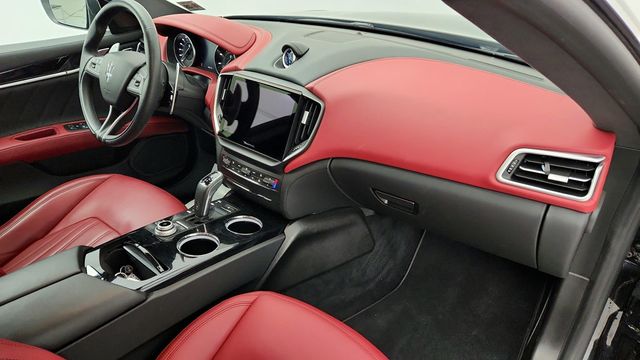 2023 Maserati Ghibli Modena with Full Natural Drilled Leather & 20'' Teseo Wheels - 22947552 - 24