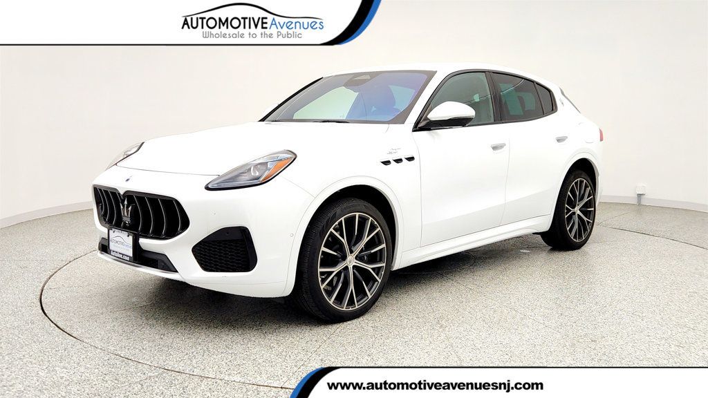 2023 Maserati Grecale GT AWD w/ 21'' Wheels, Driver Assist. Pkg & Neroissimo Pkg - 23022540 | Video 1