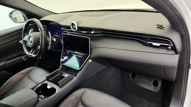 2023 Maserati Grecale GT AWD w/ 21'' Wheels, Driver Assist. Pkg & Neroissimo Pkg - 23022540 - 24