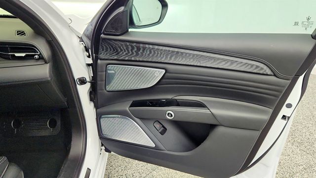 2023 Maserati Grecale Modena AWD - 23008325 - 27