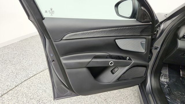 2023 Maserati Grecale Modena AWD w/ 20'' Forged Wheels & Painted Calipers - 23081843 - 10