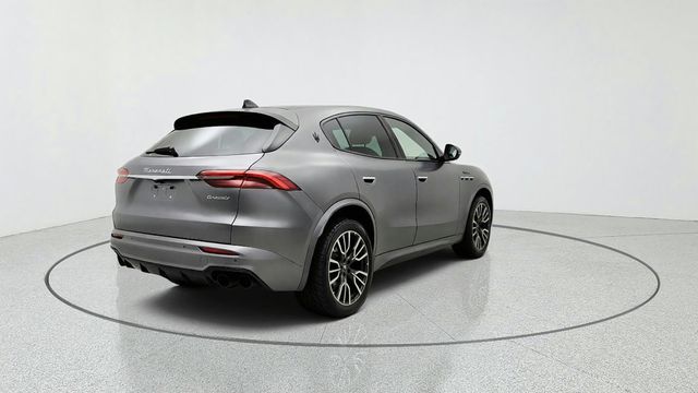 2023 Maserati Grecale Modena AWD w/ 20'' Forged Wheels & Painted Calipers - 23081843 - 4