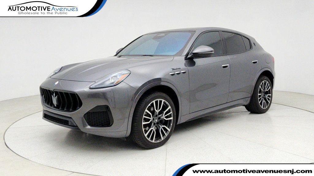 2023 Maserati Grecale Modena AWD with Piano Black Wood Trim - 22947384 | Video 1